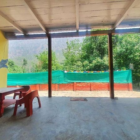 Wake N Bake Kasol Exterior photo